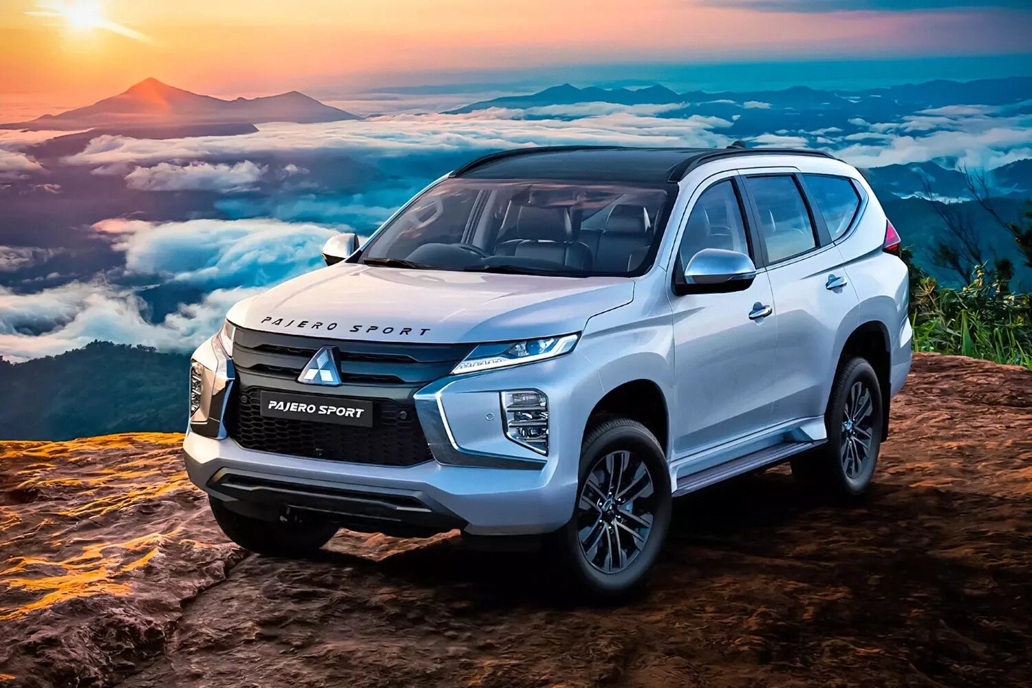 Купить б/у Mitsubishi Pajero Sport III Рестайлинг 3.0 AT (209 л.с.) 4WD бензин а