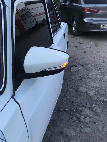 Гранта зеркала на ваз 2107. 2107 с гранта зеркалами. Гранта зеркала на ваз 2107. Приора зеркала на ваз 2107. Гранта зеркала на ваз 2107.