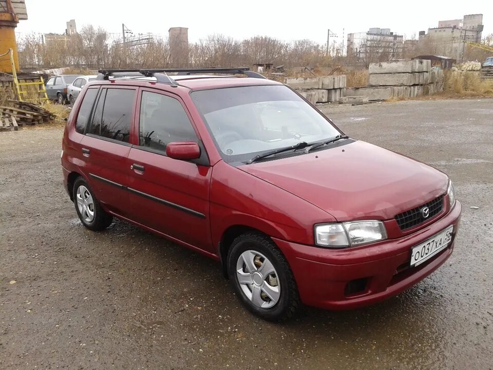 Мазда Демио 1 поколение. Мазда Демио 1 кузов. Mazda Demio 1.3 at. Мазда Демио 2002 год 1 поколение.