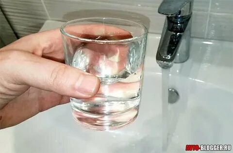 Залил дистиллированную воду