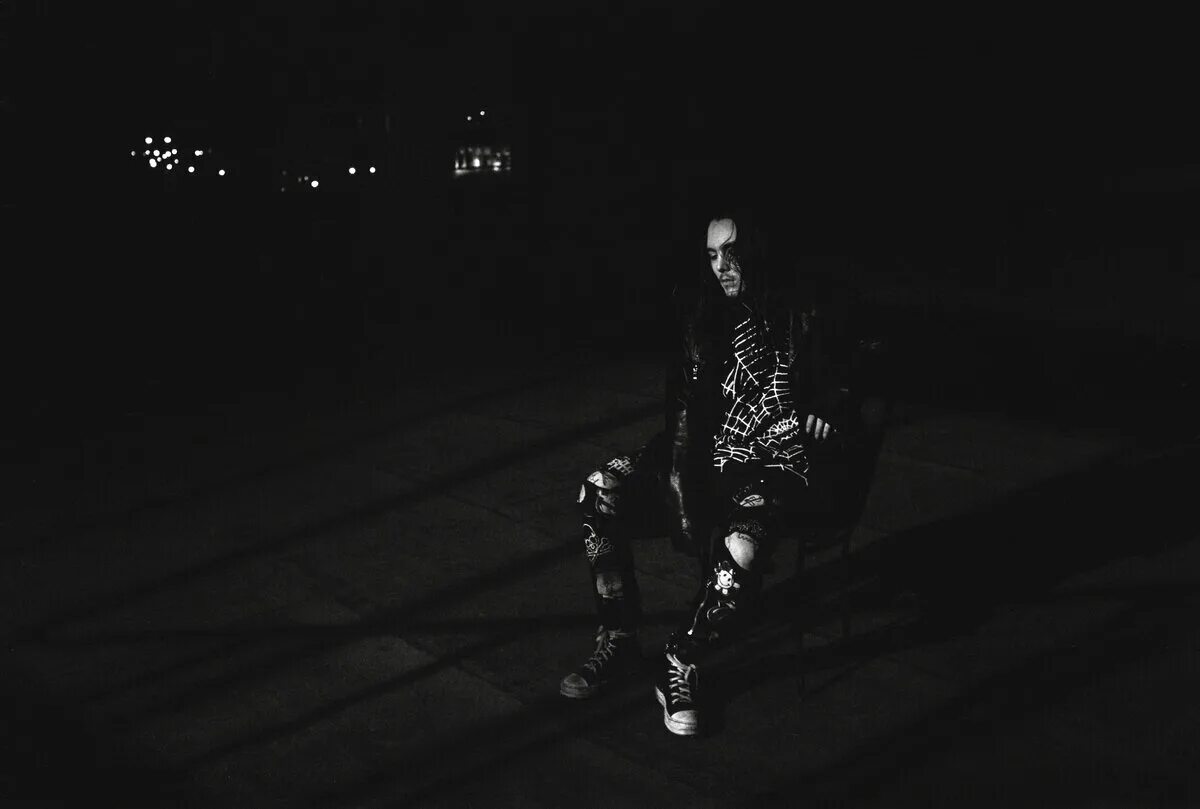 White punk. Даниил Бумагин White Punk. White Punk 2021. White Punk мерч. White Punk концерт.