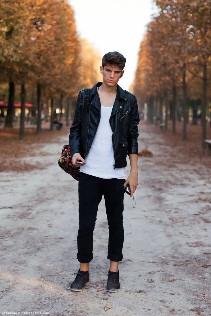 24 Awesome street style outfits! #Mensoutfits Moda para homens, Moda masculina, 