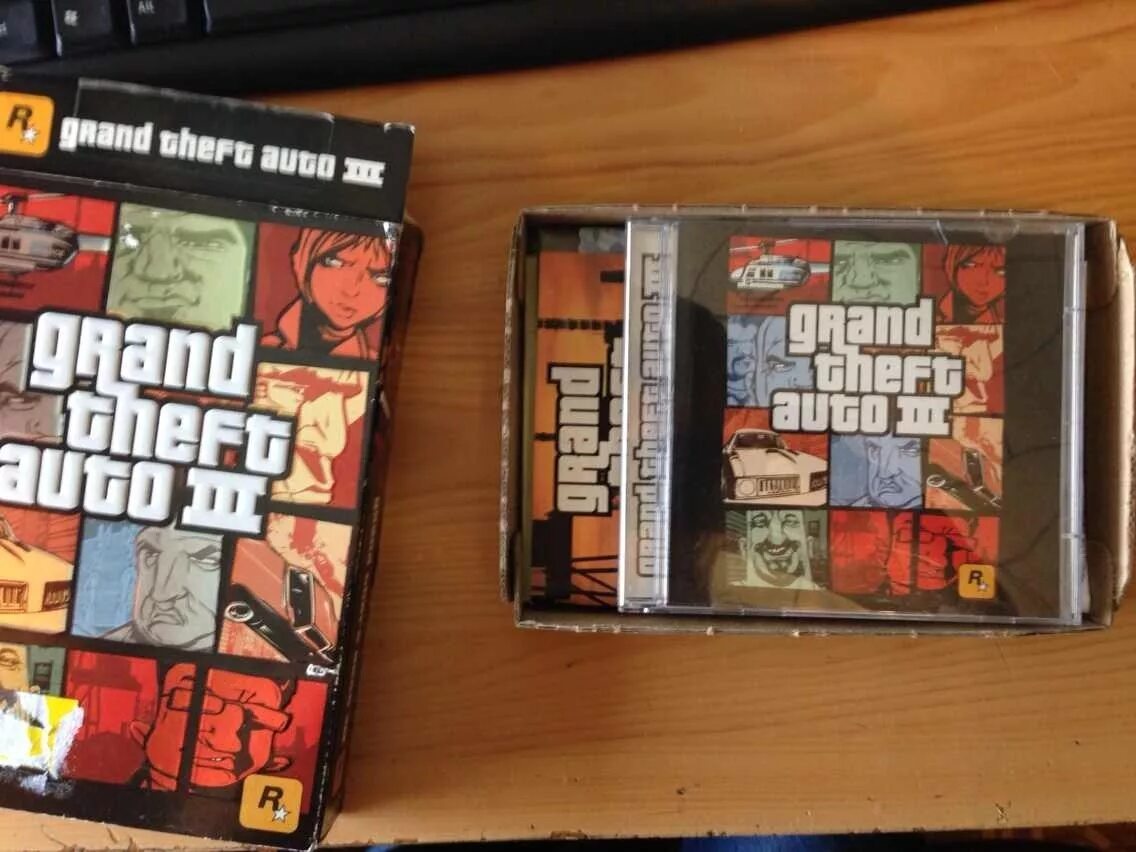 Купить лицензионную гта. GTA 3 диск СД лицензия. GTA 3 коробка диска. ГТА 3 диск. Grand Theft auto 3 лицензия.
