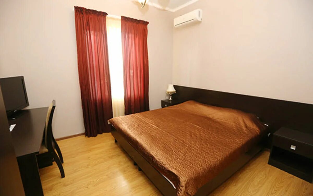 Отель калипсо абхазия. Отель калипсо гагра абхазия. «napra spa hotel» / «напра» спа-отель. Калипсо гагра абхазия. Калипсо цандрипш.