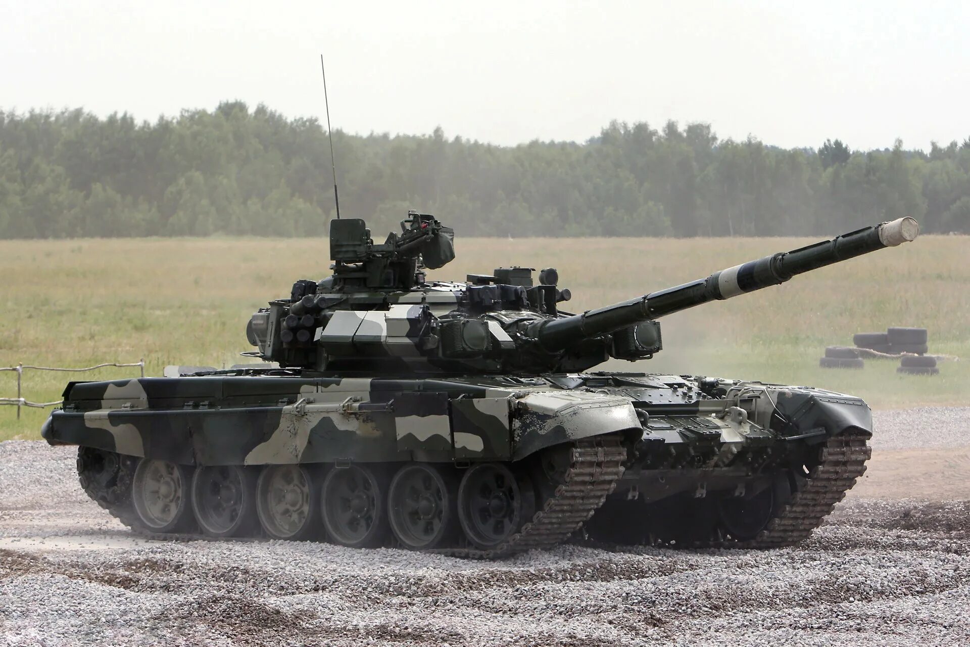 Танк т90. 90t. Танк т 90 картинки. Т-90мс. Танк т90 а1.