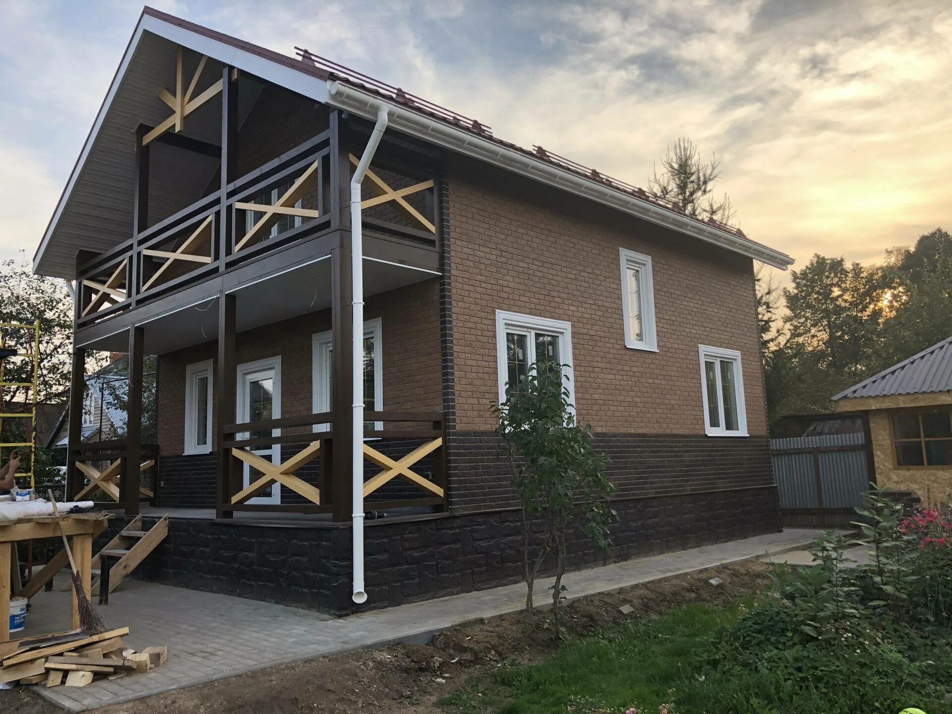 Дома из сип панелей под отделку. Внешняя отделка каркасного дома. отделка домов из сип панелей. фасад дома из сип панелей. сип панели с фасадной отделкой.
