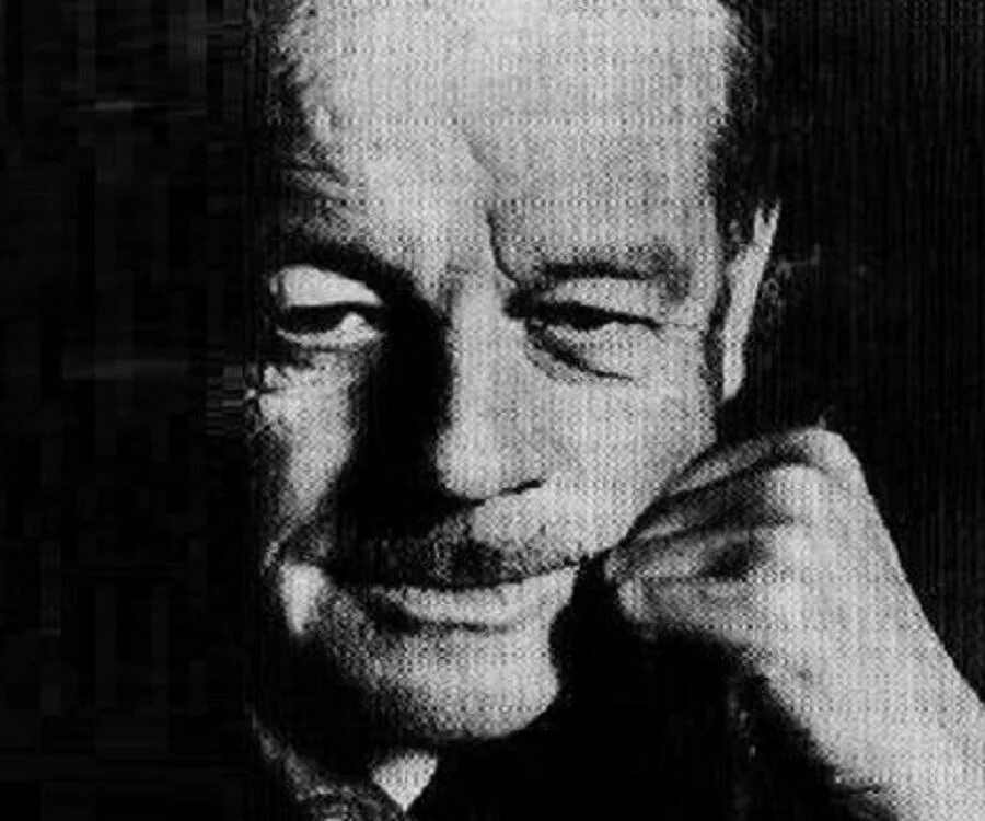 Алистер кроули оккультист. Джонатан браунли. А́листер кро́ули. Алистер биография. Алистер кроули молодой.
