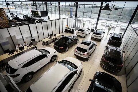 Автосалон низкого класса