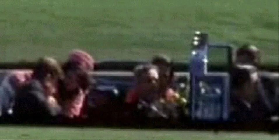 Джон фицджеральд кеннеди убитый. Кеннеди. Хранители убийство кеннеди. Убийство джона кеннеди фото. Выстрел в кеннеди.