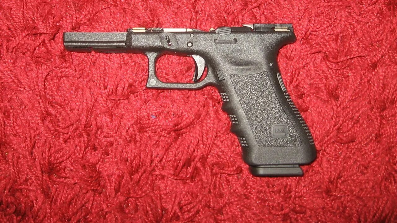 Glock 17 steel frame. Ммг глок 19. Глок 19х. Grip-07 (bk) (guarder). Рамка глок.
