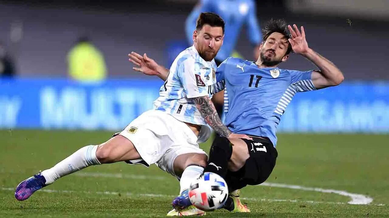 Аргентина Уругвай 2023. Сборная Аргентины 2022. Месси сборная Аргентины. Футбольный аргентинец. Футбол южная америка 2026