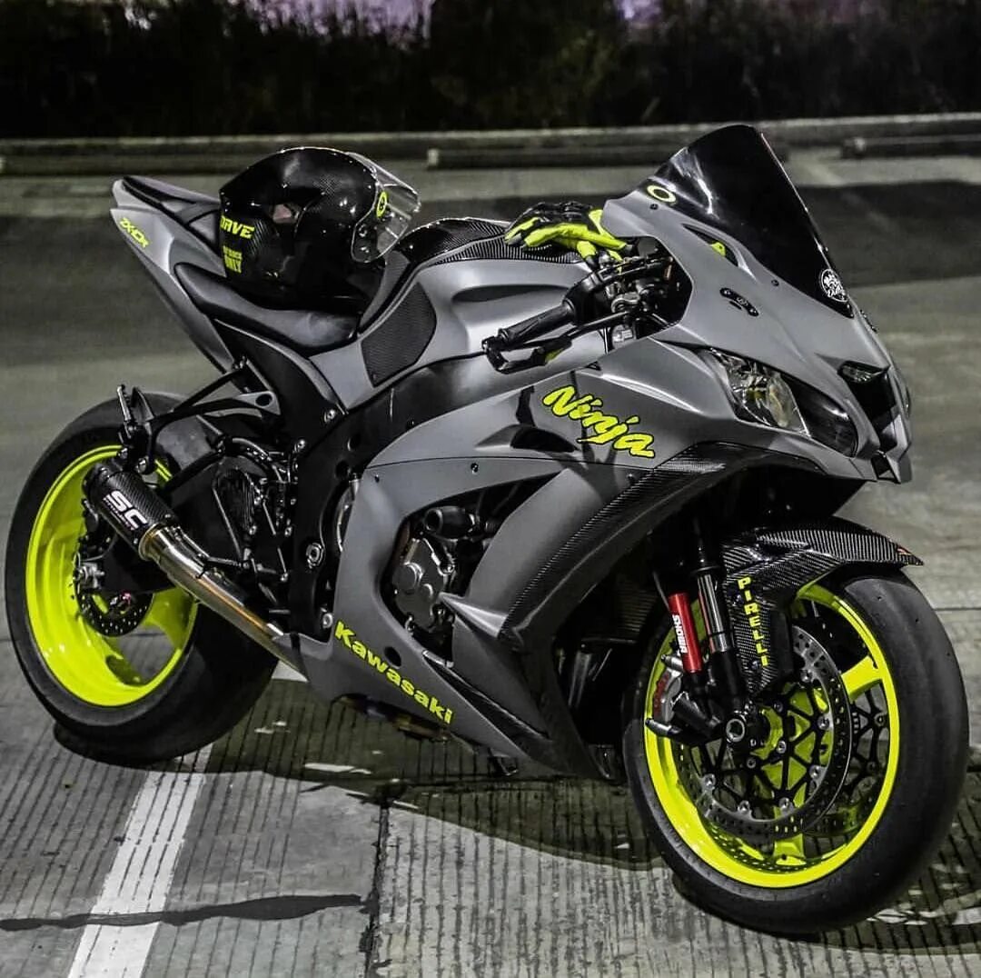 Покажи картинки мотоцикла. Kawasaki zx10r. Кавасаки ниндзя r1. Кавасаки ниндзя zx10r. Спортбайк Кавасаки ниндзя zx10r.