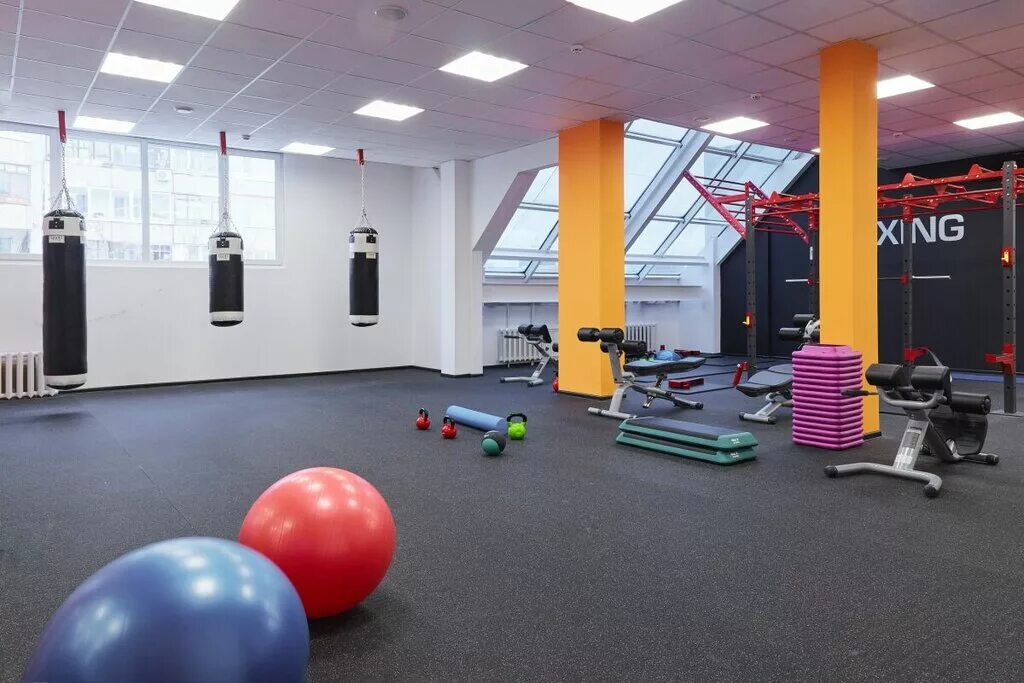 Спортзал форма тула максима горького. Атлетика киров фитнес-центр. Спортзал новомосковск. Фитнес зал новомосковск. Фитнес парк, тула заречье.