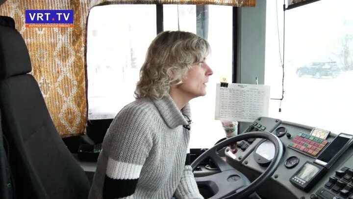 Переполненная маршрутка. Микроавтобус прикол. Маршрутка уже уехала. Маршрутка уже уехала. Шутки про маршрутки.