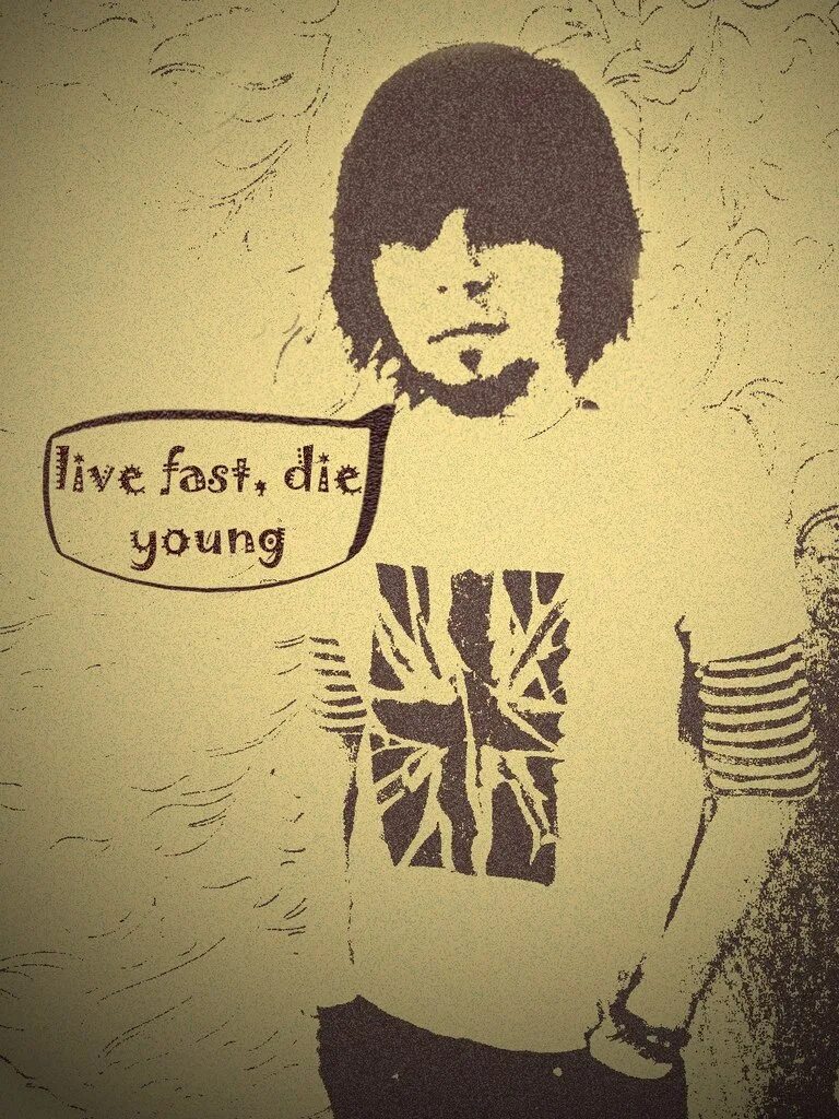 Life die young. Live fast die young. Live fast die fast. Live fast die young картинки. Live fast die young тату.