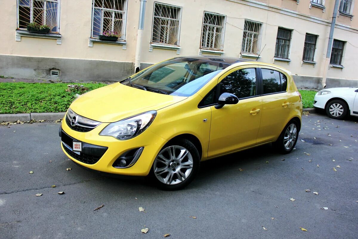 Opel Corsa 2013. Опель Корса хэтчбек 2013. Opel Corsa d желтая. Opel Corsa купе.