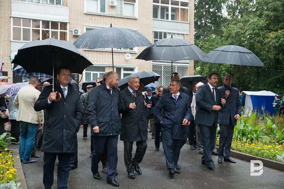 Рамазанович секретарь татарского обкома кпсс 1901. Гумер исмагилович усманов биография кратко. Гумер нафиев. Усманов татарстан. Зифа гумерова уфа.