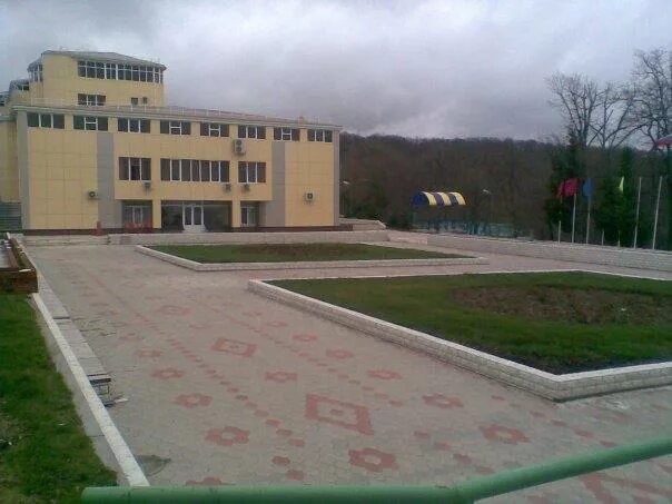 Юный нефтяник. Юный нефтяник туапсе. Юный нефтяник туапсе. Туапсе лагерь юный нефтяник. Санаторий юный нефтяник.