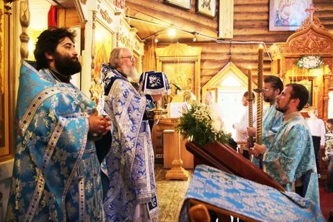 Расписание богослужений в храме живоначальной троицы