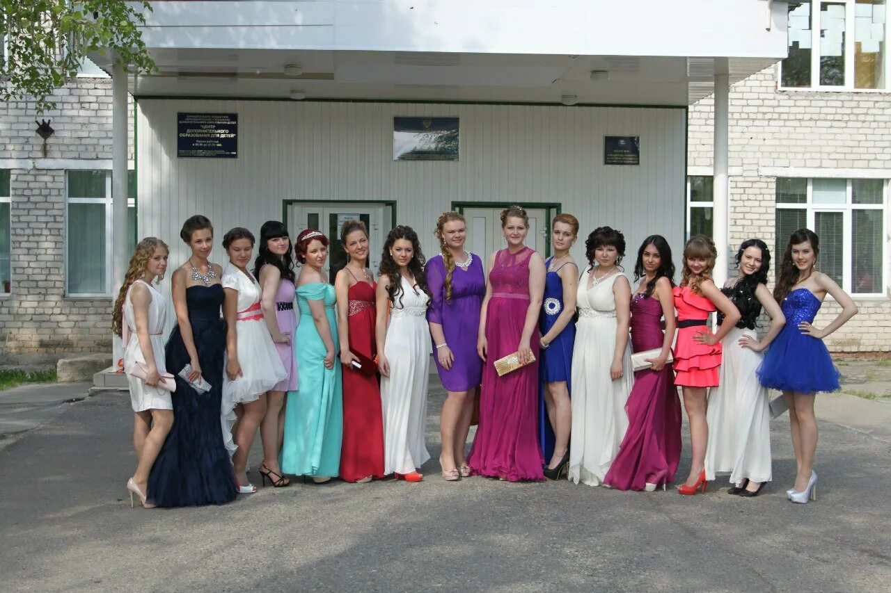 Аллея участникам великой отечественной войны вязники кладбище. Бирева галина павловна вязники. Вязников инстаграм. Богаткин анастасия дмитриевны массажист. Лейтенант внутренней службы.