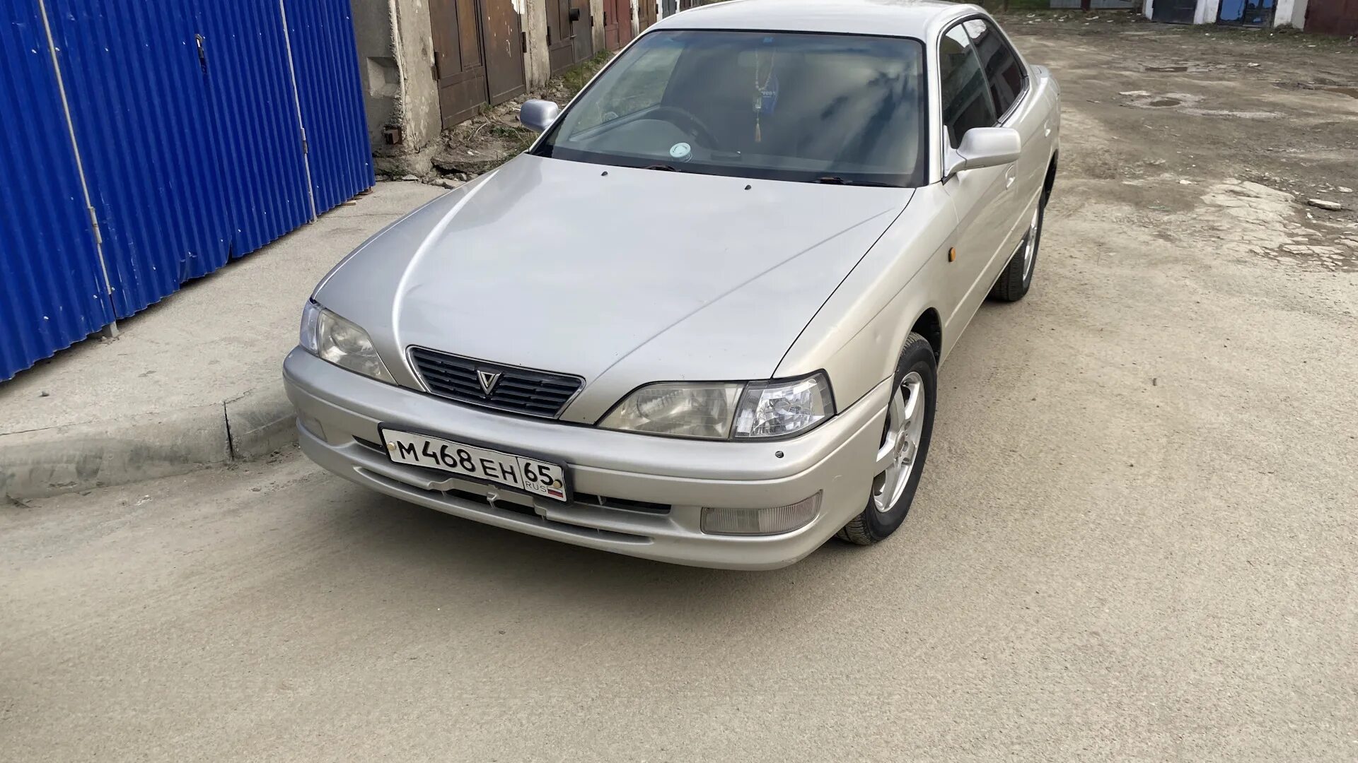 Купить тойота виста 40. Toyota Vista 40. Тойота Виста кабан. Toyota Vista 82 года. Тойота Виста постоянный привод.