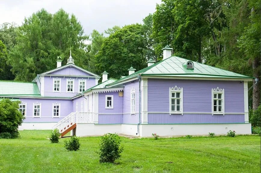 Тургенево музей. Бежин луг тульская область музей. Музей тургенева бежин луг. Музей заповедник бежин луг. Тургенево музей.