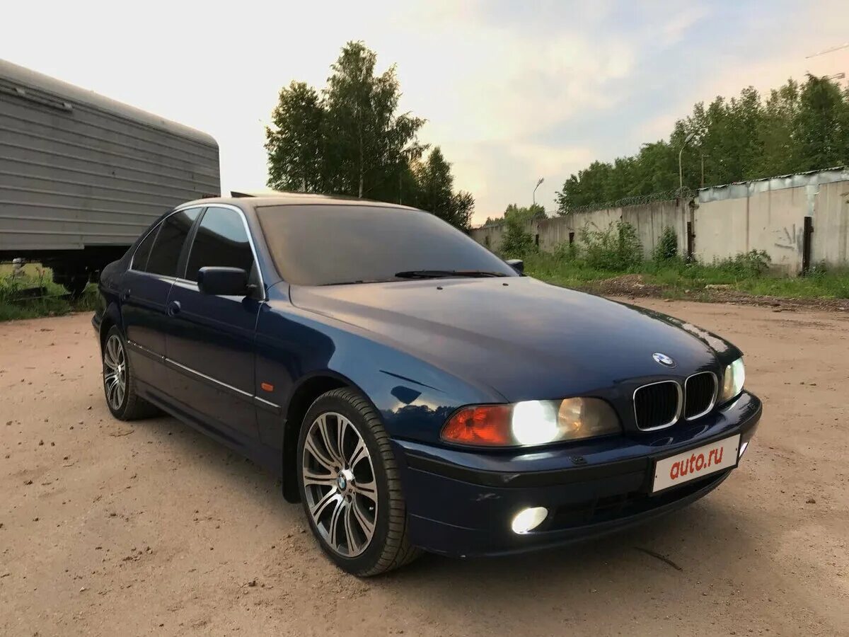 Авито бмв краснодарский край. КЭНВОРК БМВ СПБ. BMW авито. БМВ авито за 200 тысяч.