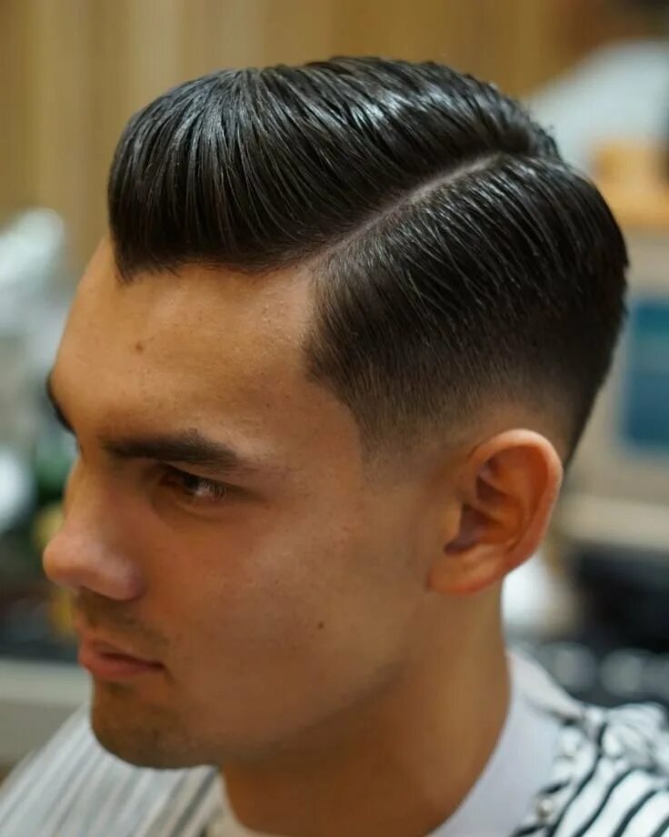 Сайд парт. Side part pompadour. сайд парт мужская стрижка короткая. сайд парт мужская стрижка сзади.