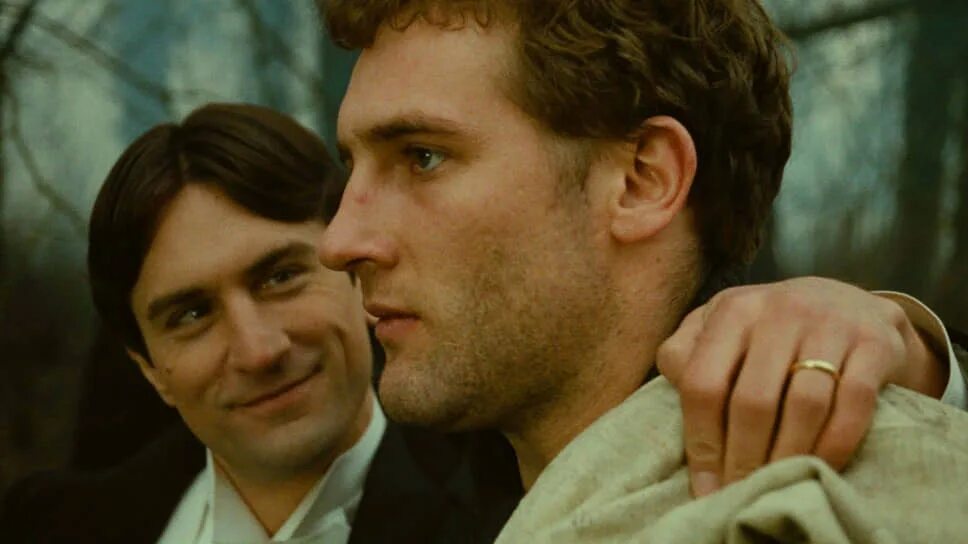 Уинстон смит 1984. Двадцатый век бернардо бертолуччи, 1976. Хорошо двадцатый. Двадцатый век бернардо бертолуччи, 1976. Двадцатый век бернардо бертолуччи, 1976.