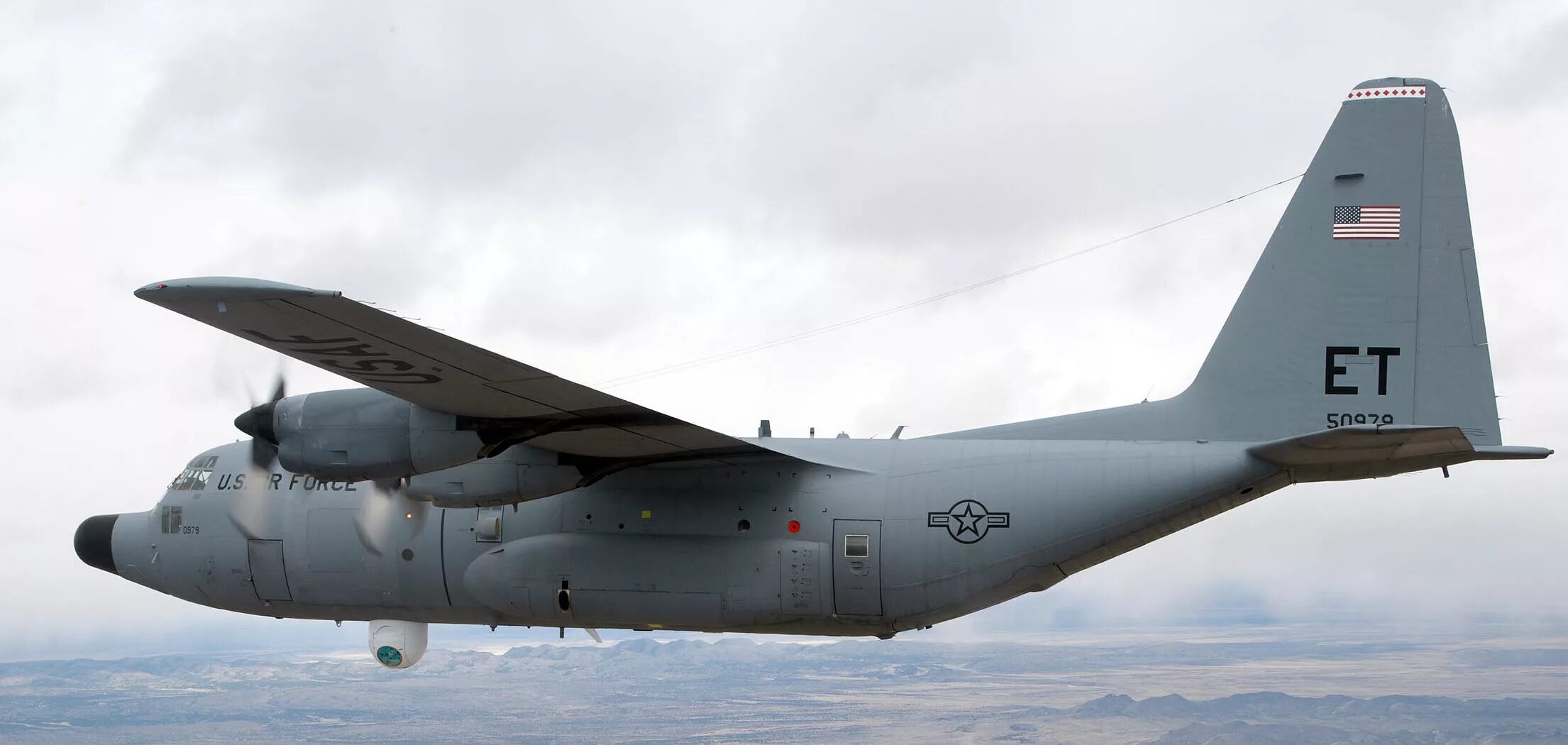 Ac 130j. AC-130 Hercules. Самолет огневой поддержки АС-130. AC-130 Spectre.