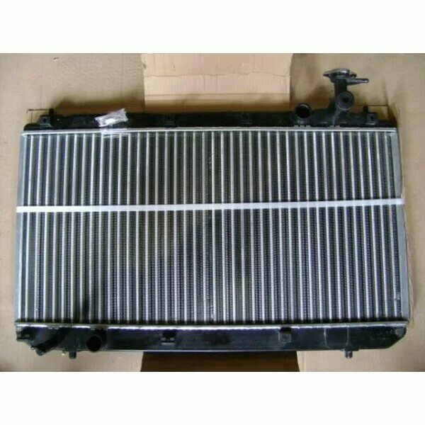 Радиатор двигателя чери тигго 2. 8 радиатор. Радиатор охлаждения tiggo 2,4 (t11-1301110). Радиатор охлаждения на chery tiggo 11. 8.