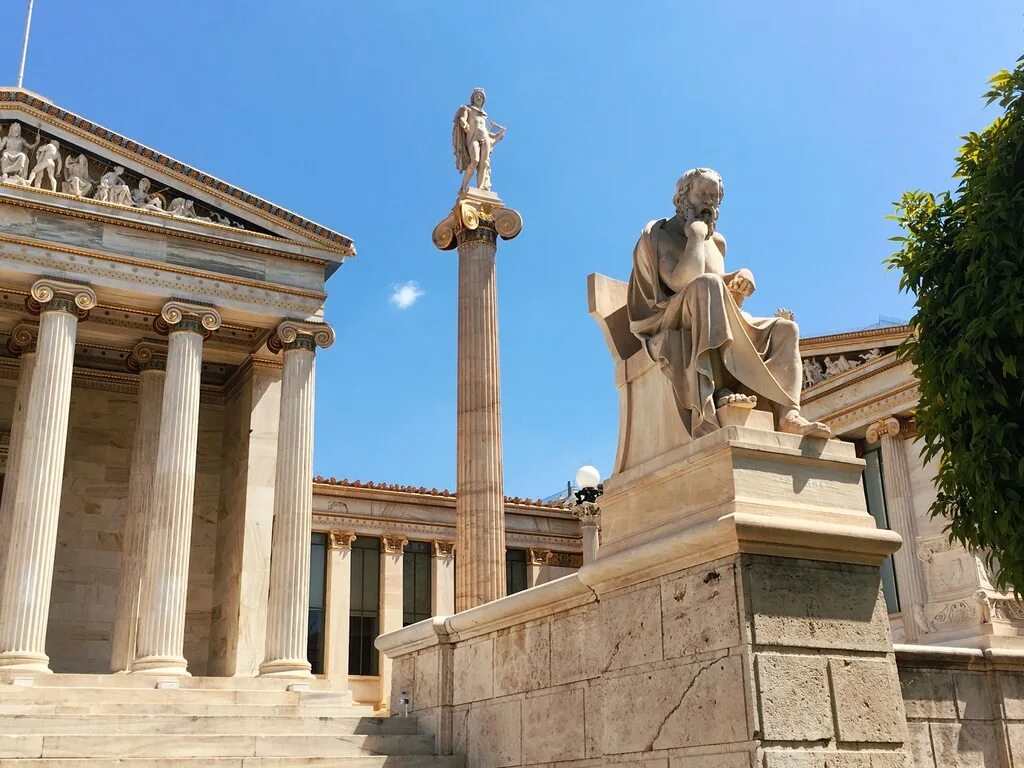 Трагедия в театре древней греции. Памятники античности. Эллины в древней греции. Античность происхождение. Афинская экклесия.