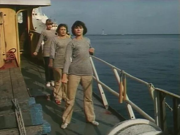 Берегите женщин (1981).