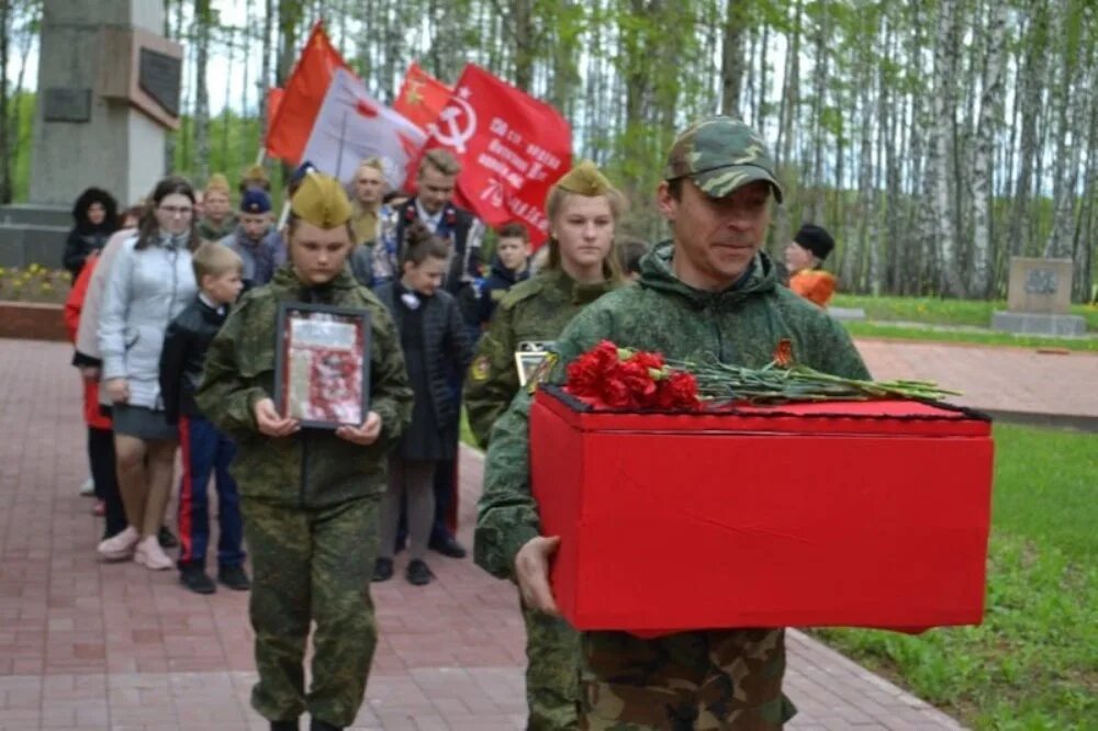 Красная звезда орел. Вахта памяти. Белевский рубеж поисковый отряд. Красная звезда Орловский район. Поисковый отряд Красногорск.