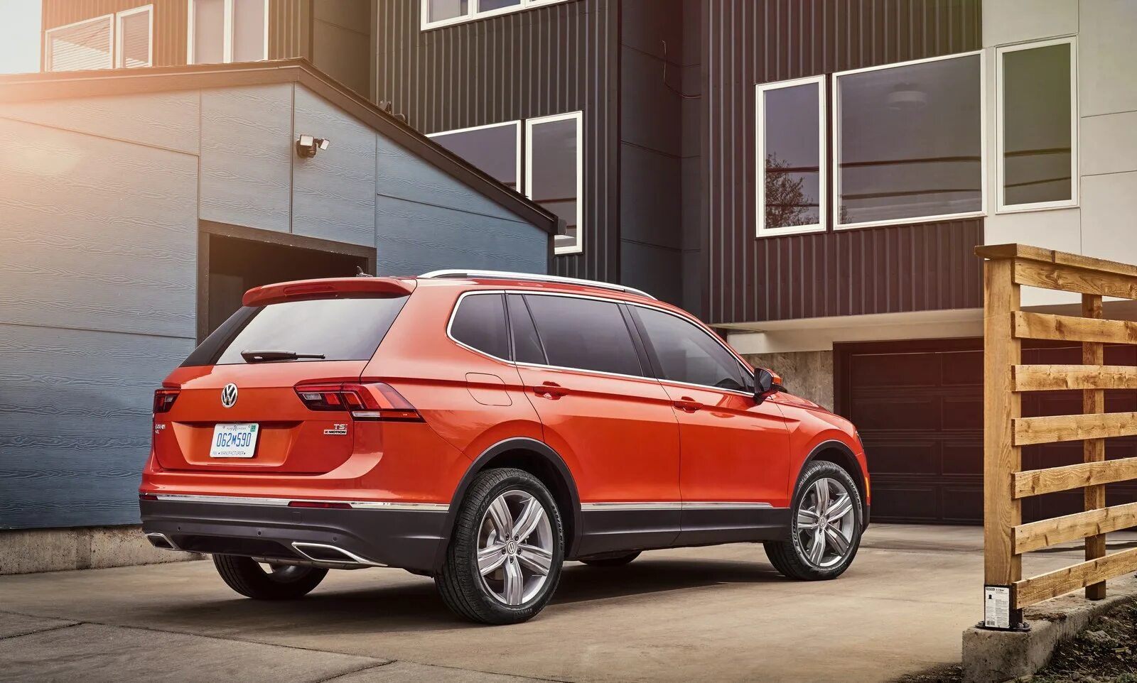 Volkswagen tiguan полный. Фольксваген Тигуан 2019. Фольксваген Тигуан 2017 года. Фольксваген Тигуан 3. Фольксваген Тигуан новый.