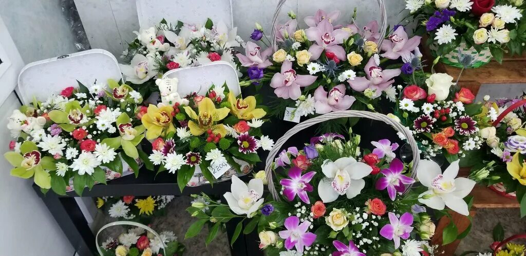 магазин цветов одинцово. Li. магазин цветов одинцово. вокзальная 3б одинцово.