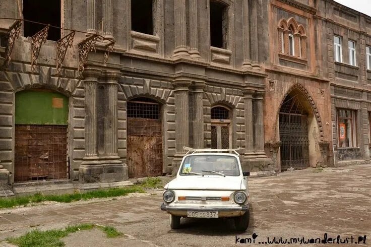 Фаэтон Гюмри. Гюмри ֆայտոն. Олд Гюмри. Гюмри двор.