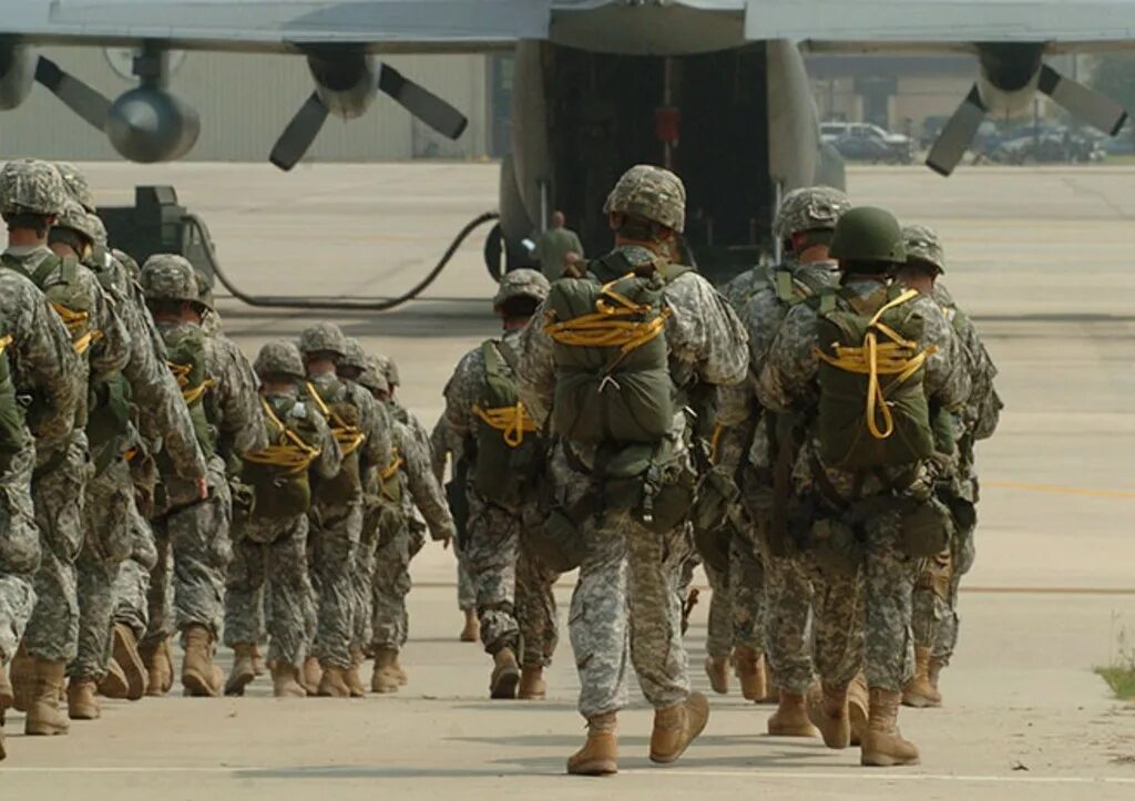 Зачем выводят войска. Вывод войск США Афганистана 2021. Войска США В Афганистане 2021. Армия США В Афганистане 2021. Бегство армии США из Афганистана.