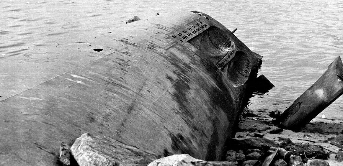 История пл. Б-73 подводная лодка. Б-73 проекта 611. Зеленый мыс Мурманск подводная лодка. Подводная лодка б 73 в Мурманске.