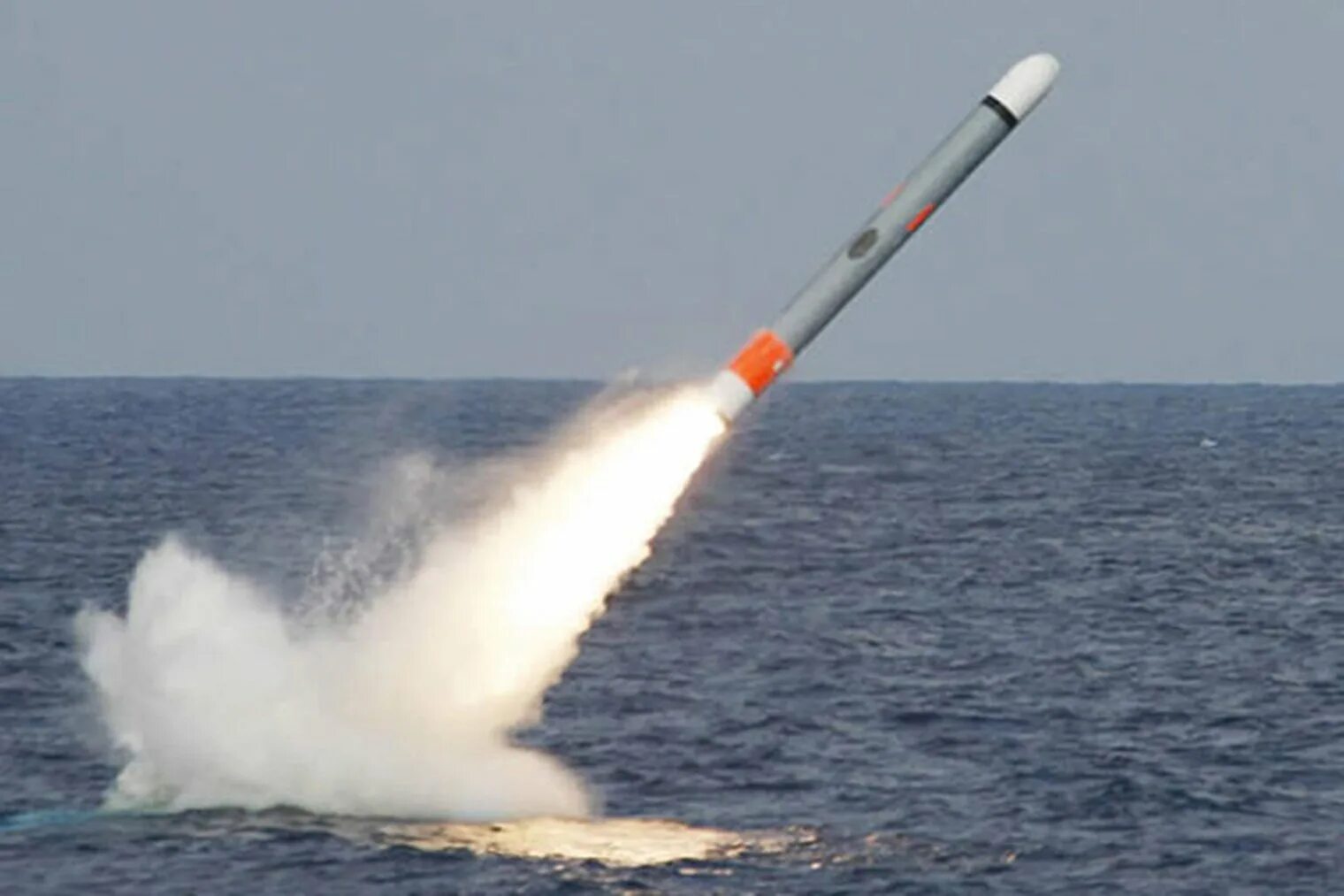 Ракеты томагавк. Ракета BGM-109 «томагавк». Tomahawk Cruise Missile. КРМБ Томахок. Крылатая ракета BGM-109 Tomahawk.