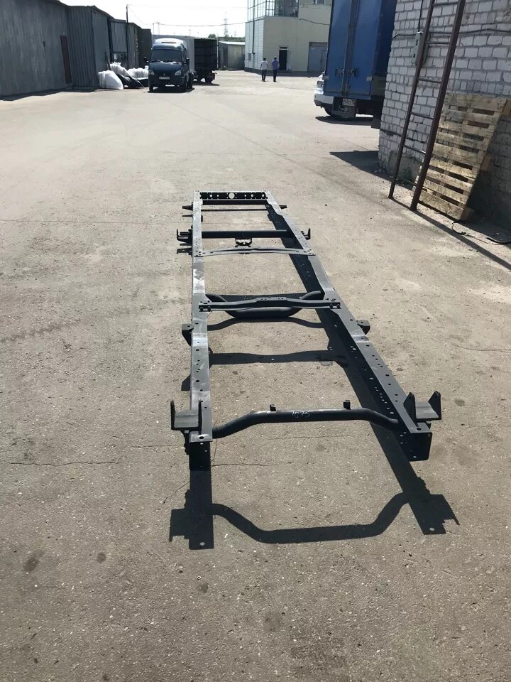 Газ 3302 фермер удлинение рамы. Рама газель бортовая. Рама газ 3302 2800010. Рама газ 3302 2800010. Рама газель.
