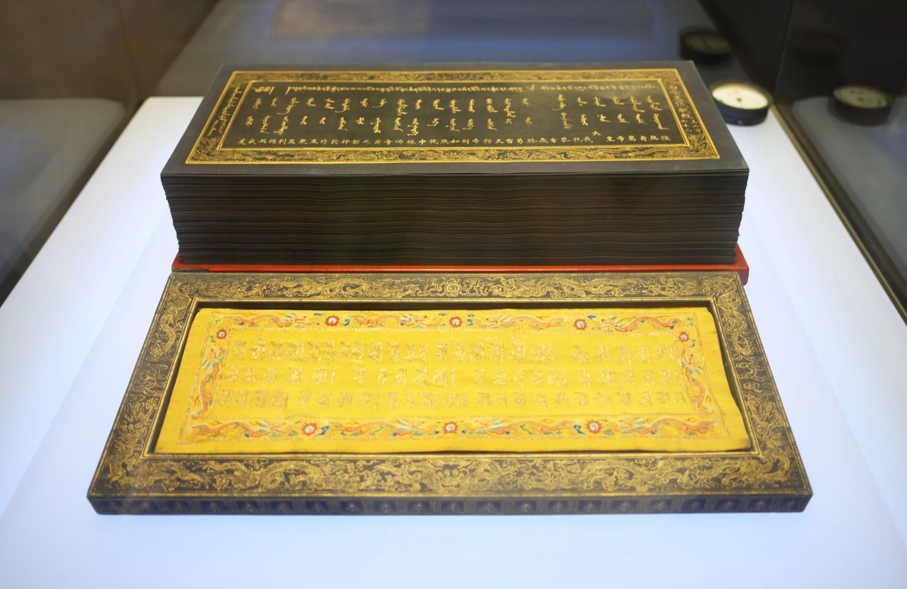 Трипитака (палийский канон). Священная книга трипитака. Типитака. Буддийский канон трипитака. Трипитака буддизм.