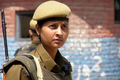 Woman soldiers