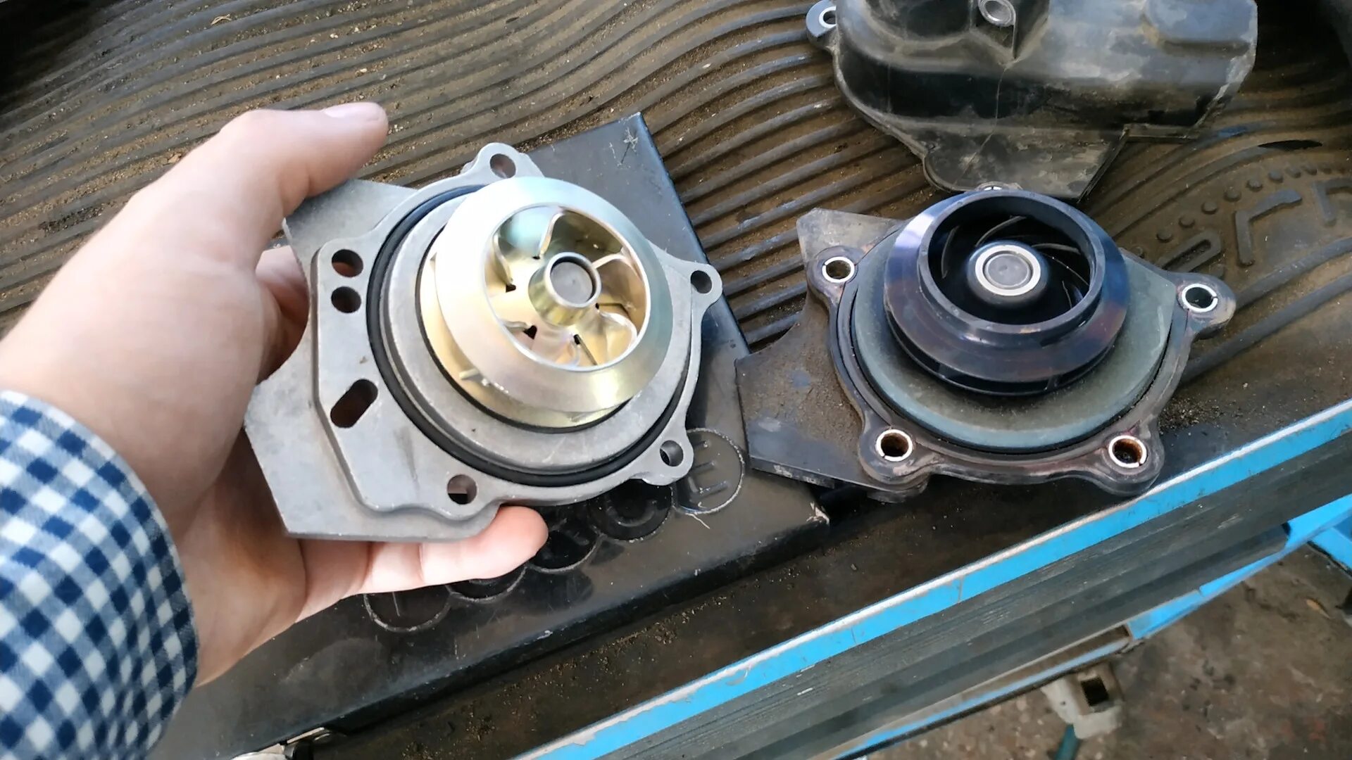 Шкода 1.8 замена помпы. Помпа шкода октавия 1.8. помпа octavia 1.4. помпа skoda octavia a7. помпа skoda octavia 1.8 turbo.