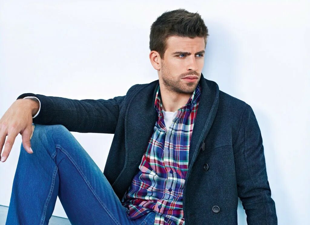 мужские трикотажные пижамы. подарок " мужчине". ветровка пьер карден. удобная одежда для мужчин. мужская одежда футболки.