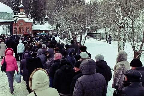 Когда набирать святую воду в 2024 году