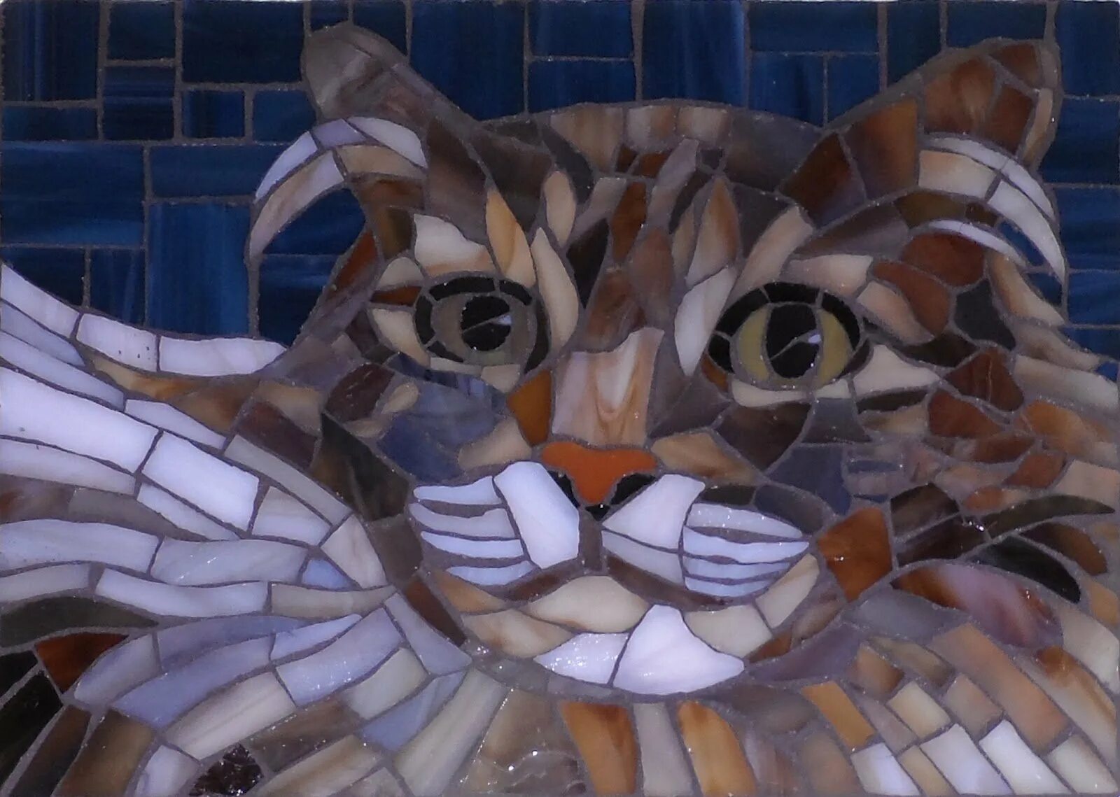 Мозаика кошка из плитки. Мозайка кот. Кошка. Мозайка кот. Кошка.