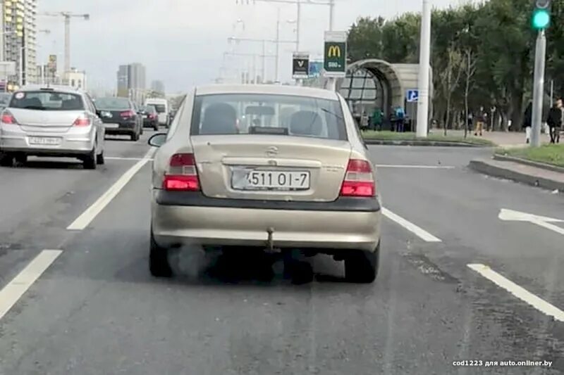 Авто из белоруссии после 1 апреля. Белорусские номера машин. Перевернутые номера на машине. Блат номера Белоруссии. Самые дорогие номера машин Белоруссии.