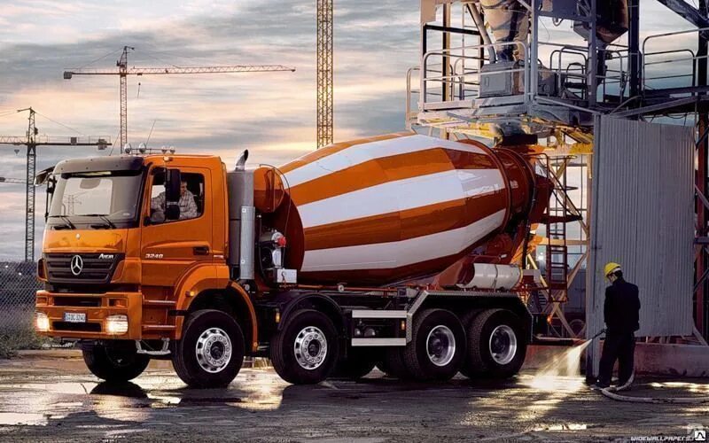 Купить бетон в области. Бетономешалка Concrete Mixer. Бетон товарный м200. Титан автомиксер. КАМАЗ бетономешалка 8x4.