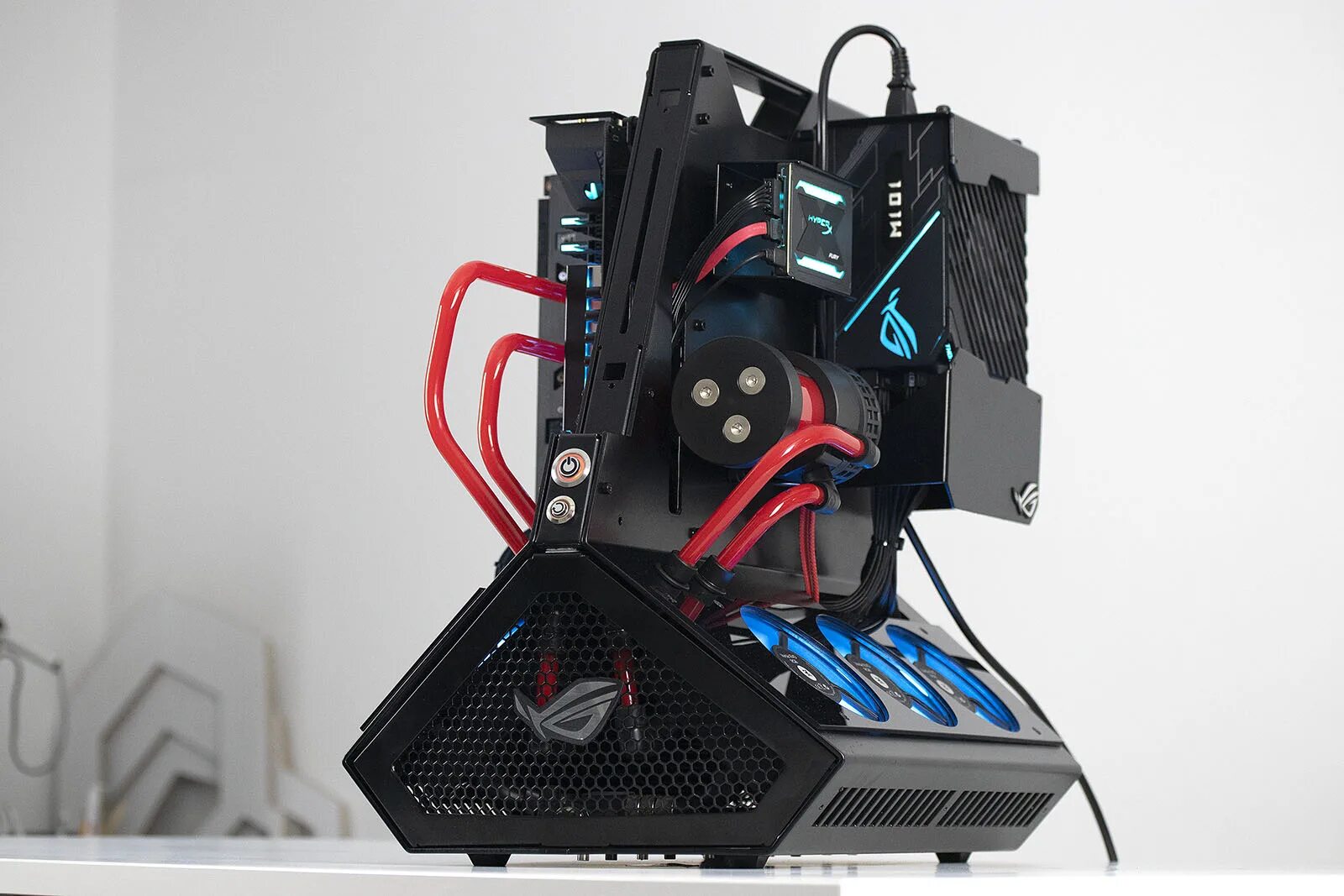 Asus rog strix пк. Корпус asus rog. корпус asus rog 10900. asus rog моддинг. asus rog 2006.